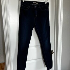 Levi’s 711 Skinny stretch jeans